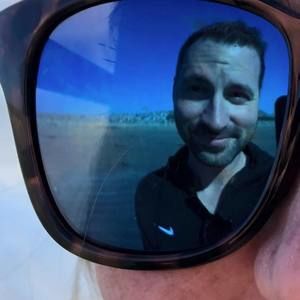 Meet your Posher, Mark